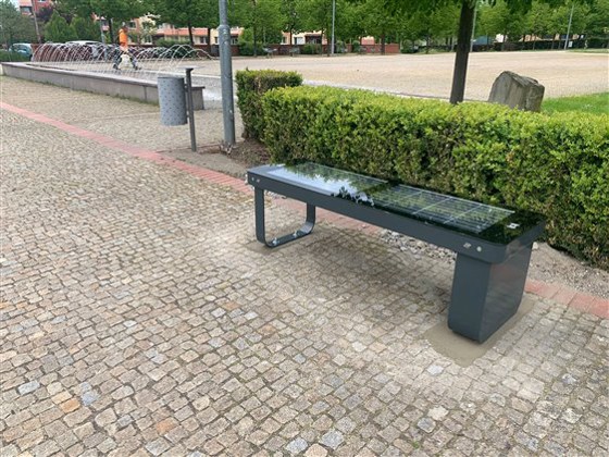Obnova mobiliáře Rekreační oblasti Štěrkoviště 4