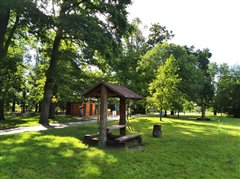 odpočinkové přístřešky u přístaviště na Baťově + GRILLPOINT 1