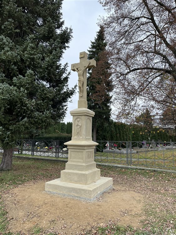 kříž