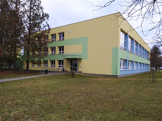trávníky